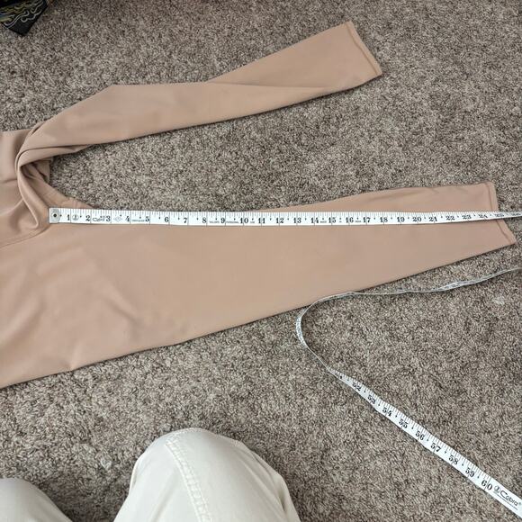 Vuori Women’s Ribbed Studio Legging Tan Sz M Athletic Yoga - Picture 8 of 11